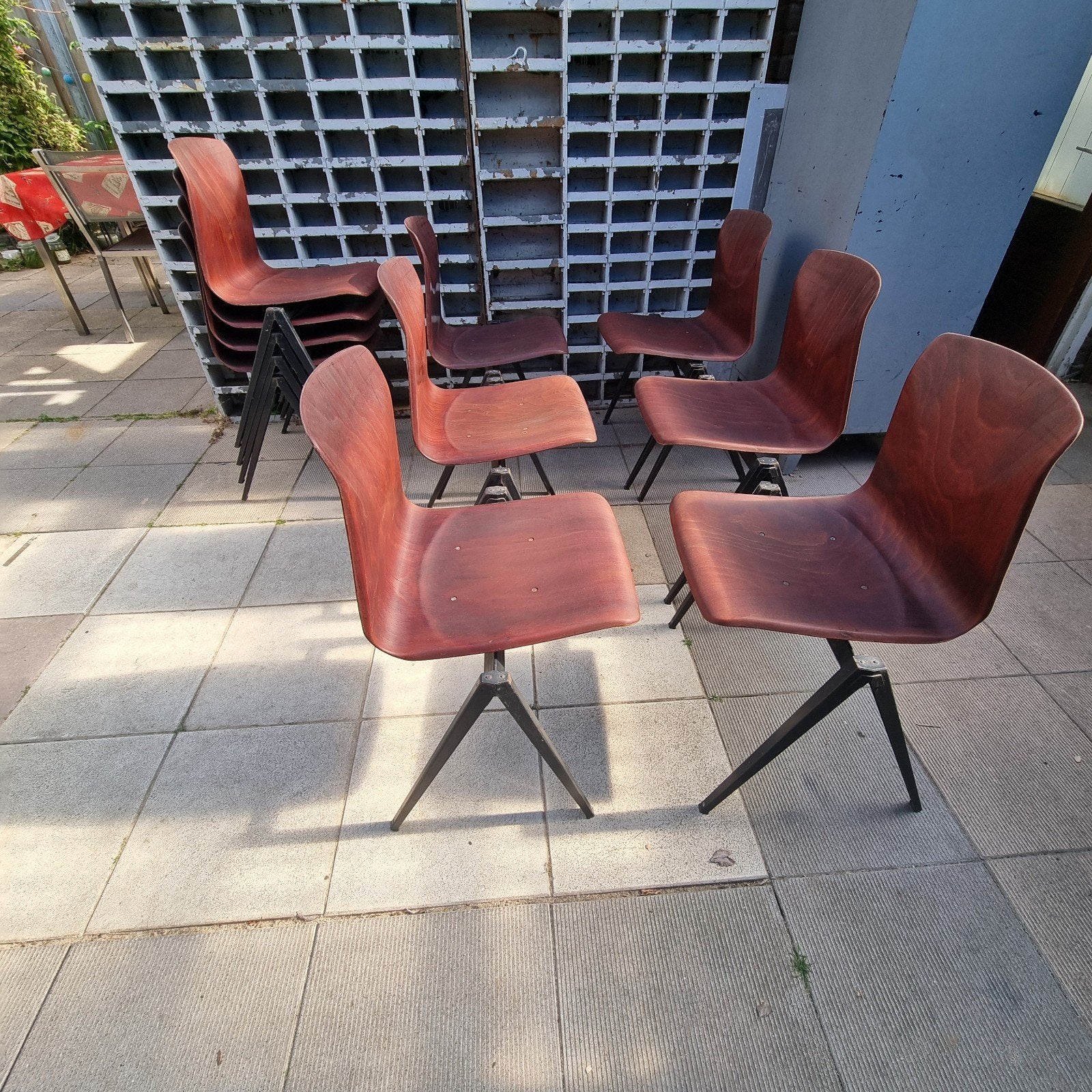 Prachtige Thur op seat pagholz schoolstoelen stapelstoelen, Huis en Inrichting, Stoelen, Ophalen, Bruin, Vijf, Zes of meer stoelen