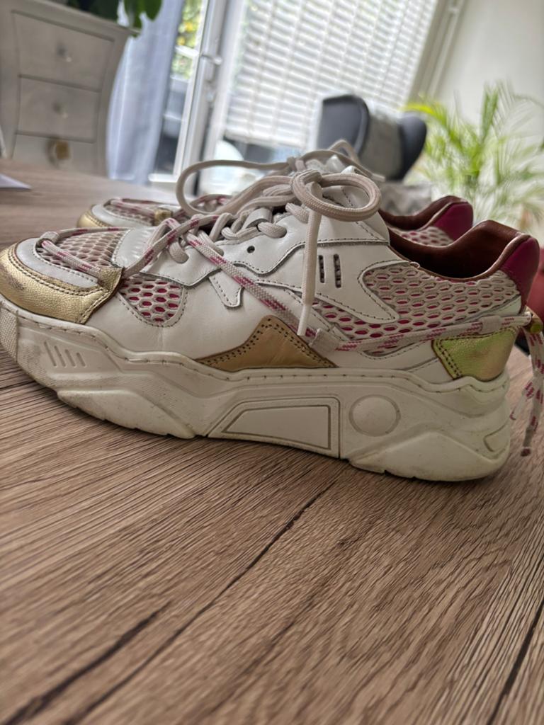 DW\RS sneakers, Ophalen of Verzenden, Zo goed als nieuw, Wit, Sneakers of Gympen