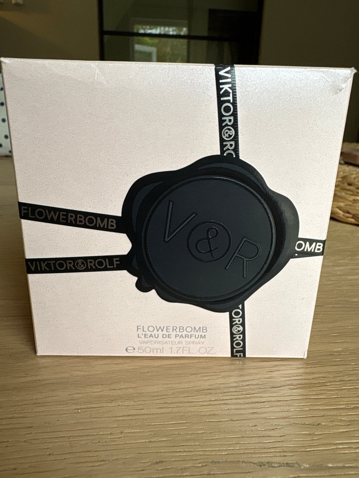 Viktor & Rolf Flowerbomb Eau de Parfum 50ml, Ophalen of Verzenden, Nieuw