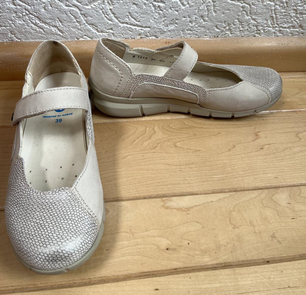 Wolky bandschoenen ballerina’s maat 39 lichtbeige taupe ZGAN, Wolky, Verzenden, Beige, Ballerina's