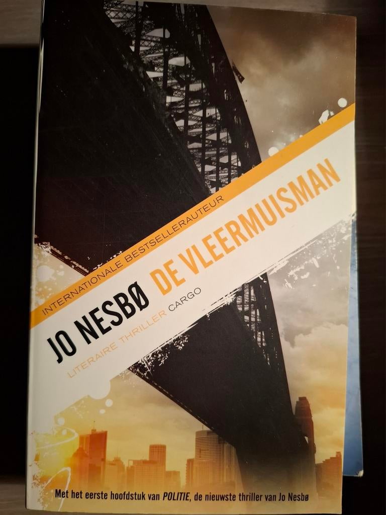 Jo Nesbø - De Vleermuisman (Literaire Thriller), Boeken, Thrillers, Ophalen of Verzenden
