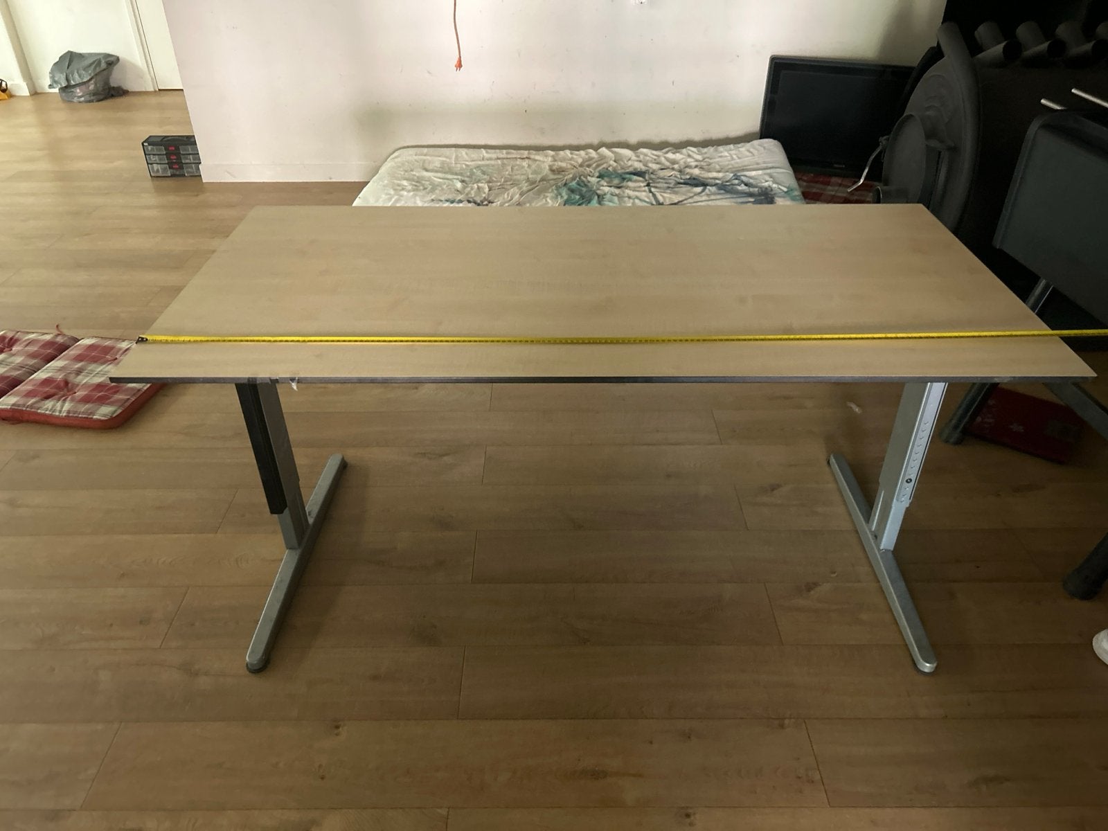 Bureau/tafel - 160x80 cm - Verstelbaar, Ophalen, Gebruikt, 50 tot 100 cm, Vier personen