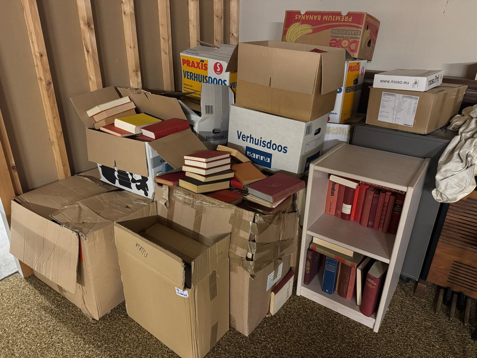 Grote partij boeken (ongeveer 2 kuub) - Diverse titels, Ophalen, Gelezen, Verschillende onderwerpen