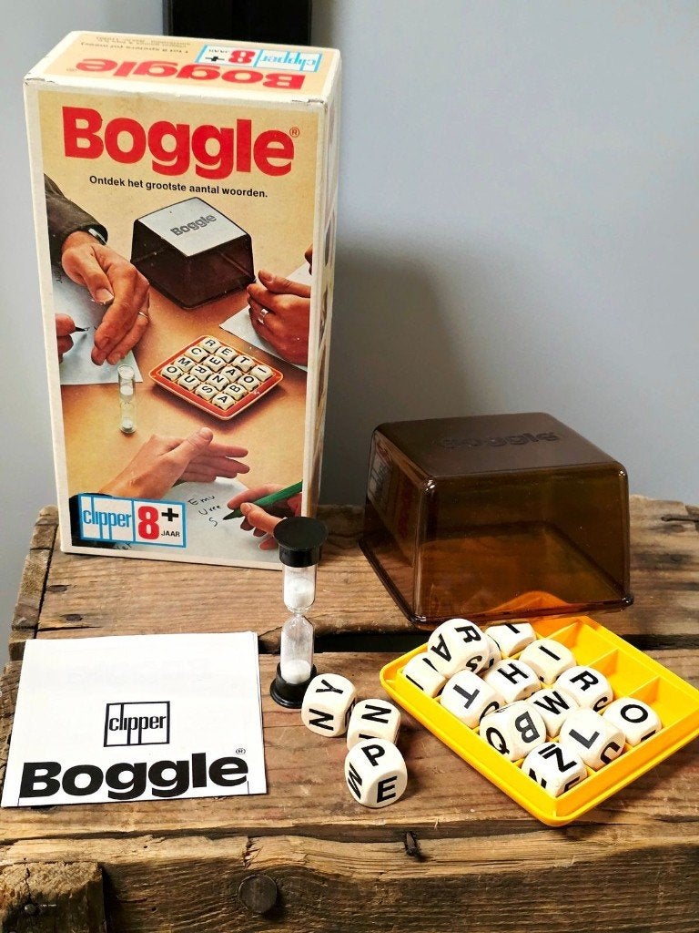 7938: 1970s Vintage Boggle Hidden Word Game by Clipper, Hobby en Vrije tijd, Gezelschapsspellen | Bordspellen, Een of twee spelers