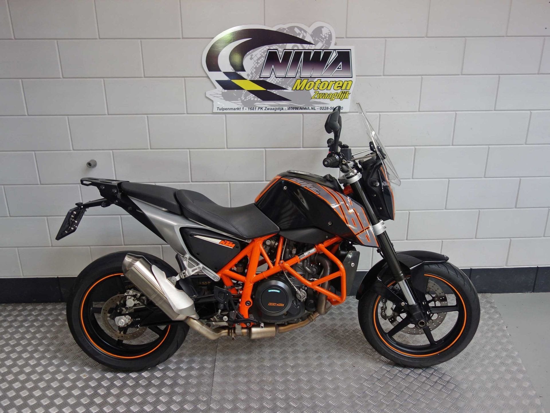 KTM 690 Duke, Motoren, Handgeschakeld, Naked bike, Gebruikt, Bedrijf