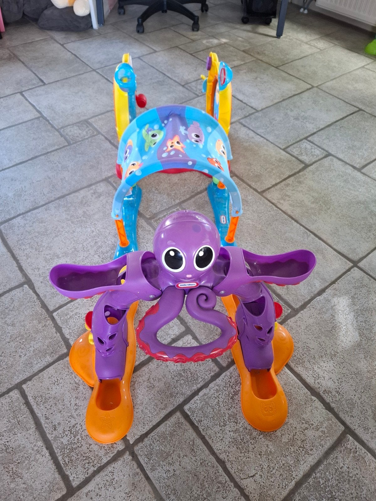 Little Tikes 3-in-1 Activiteiten Speelgoed, Ophalen