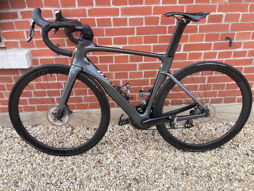 Specialized Venge Vias Disc (Carbon)(M54 1.7-1.8)(Di2), Fietsen en Brommers, 28 inch, Carbon, Zo goed als nieuw, 15 tot 20 versnellingen