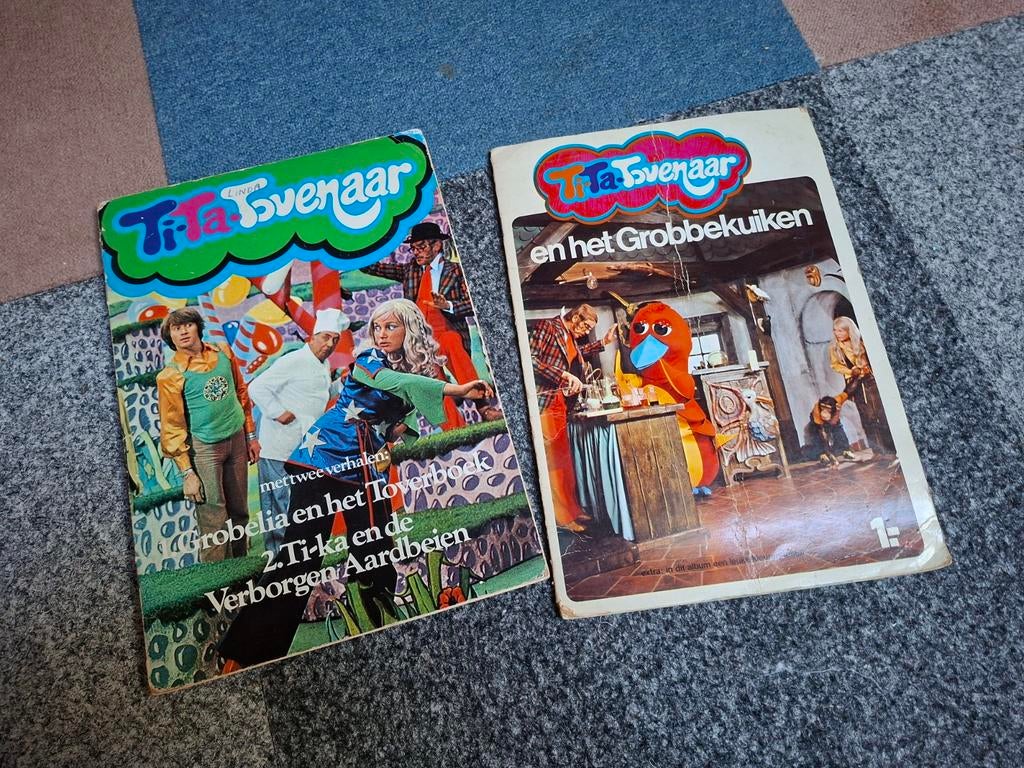 2 albums Tita tovenaar, Ophalen of Verzenden, Gelezen