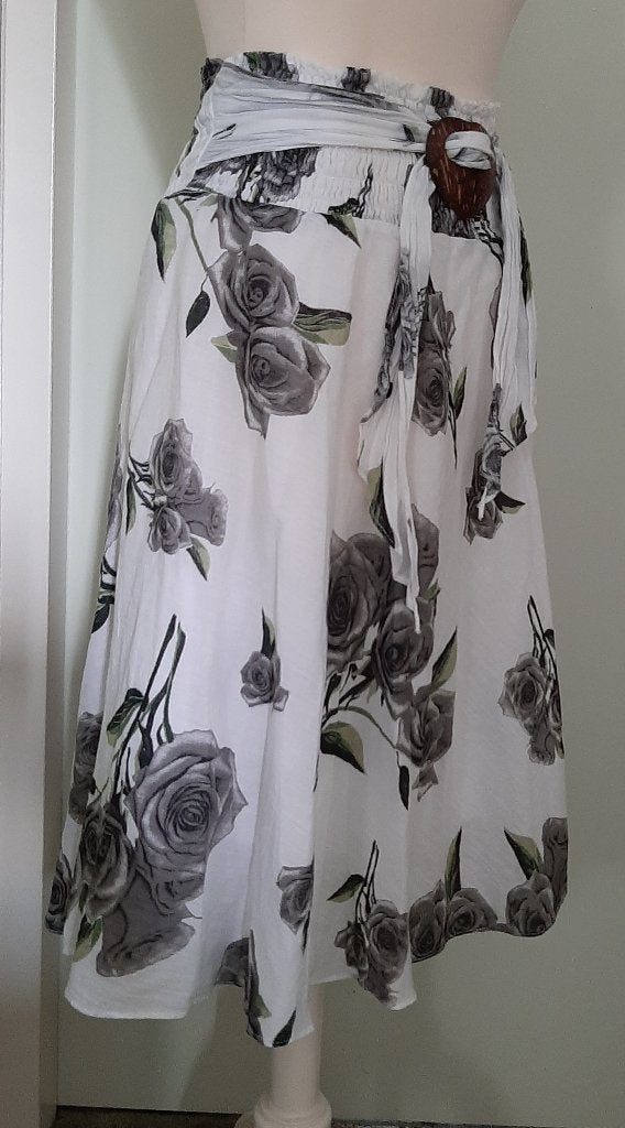 Sanga Boutique rok maat 38, Kleding | Dames, Overige kleuren, Zo goed als nieuw, Sanga Boutique, Onder de knie