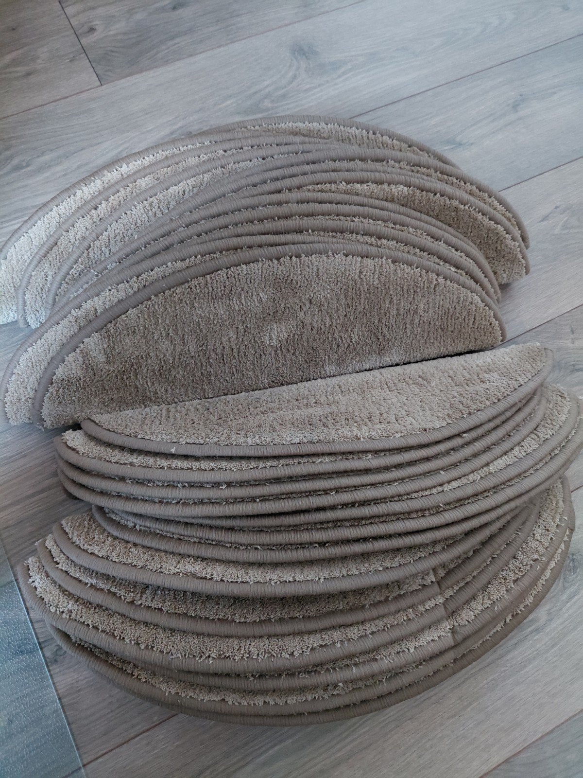 25x Trapmat Sweet taupe 20x56 cm, Minder dan 50 cm, Gebruikt, Beige, Minder dan 50 cm