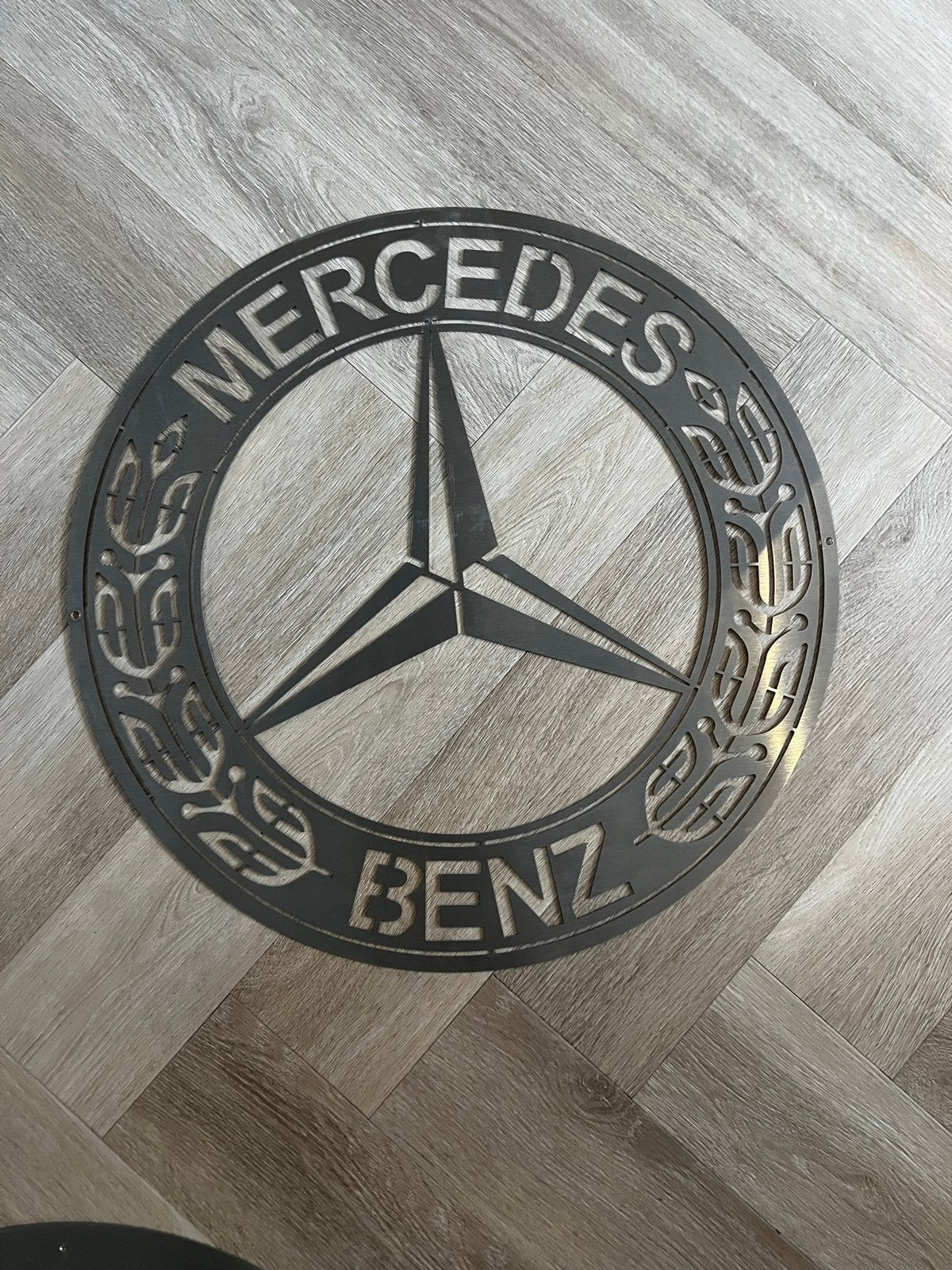 Mercedes-Benz logo metaal - 48 cm breed/hoogte, Ophalen of Verzenden, Zo goed als nieuw
