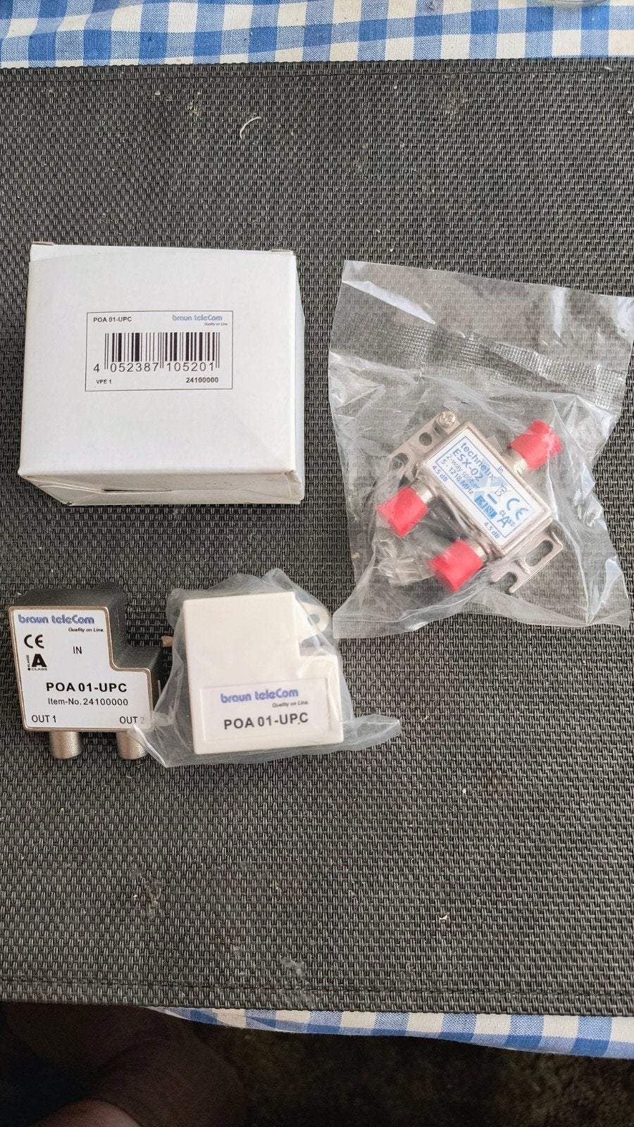 Braun teleCom POA 01-UPC Coaxiale Kabel Splitter, Ophalen of Verzenden, Nieuw, Minder dan 2 meter, Coaxiale kabel