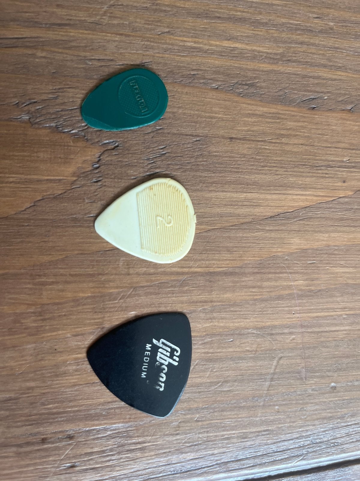 3 Vintage Gitaar Plectrums: Gibson, Flexylon, CMS Nylon, Muziek en Instrumenten, Snaarinstrumenten | Gitaren | Akoestisch, Ophalen of Verzenden