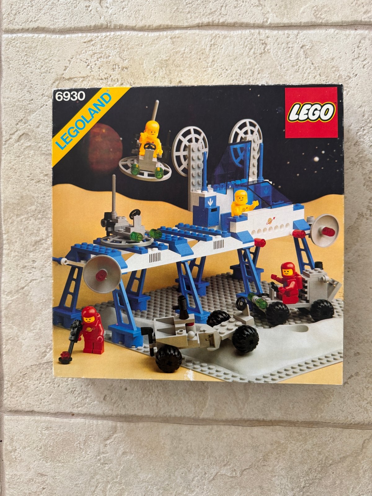 LEGO Legoland 6930 Space Supply Station (1983) met doos, Ophalen of Verzenden, Zo goed als nieuw