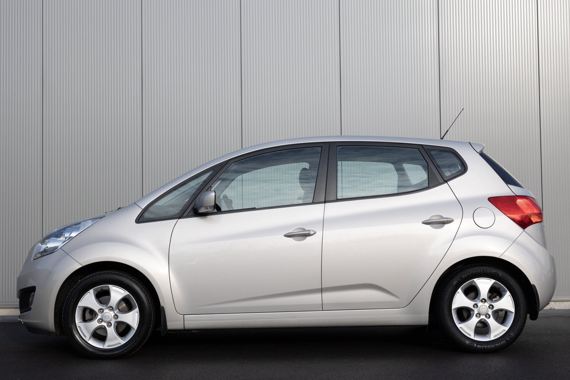 Kia Venga 1.6 | TREKHAAK | PANORAMADAK | NL AUTO | NAP, Auto's, Euro 5, 4 cilinders, Leder en Stof, Origineel Nederlands