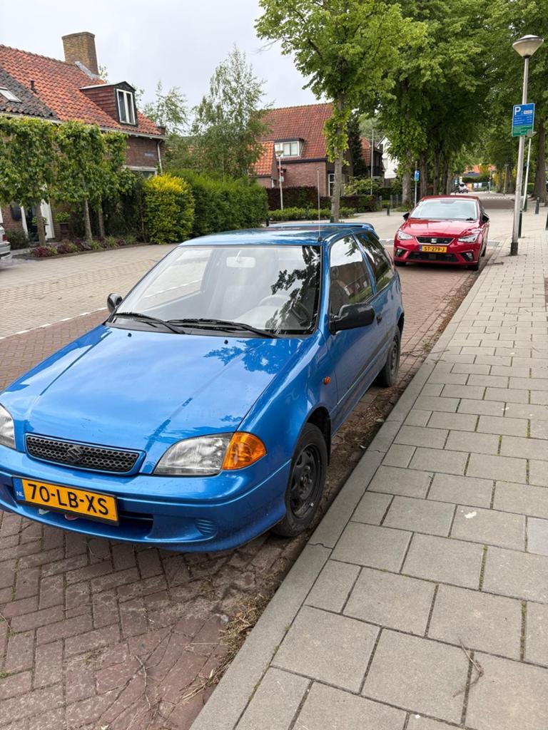 Suzuki Swift 1.0 2002 Blauw, Auto's, Suzuki, Particulier, Swift, Benzine, B, Hatchback, Handgeschakeld, Origineel Nederlands, Blauw