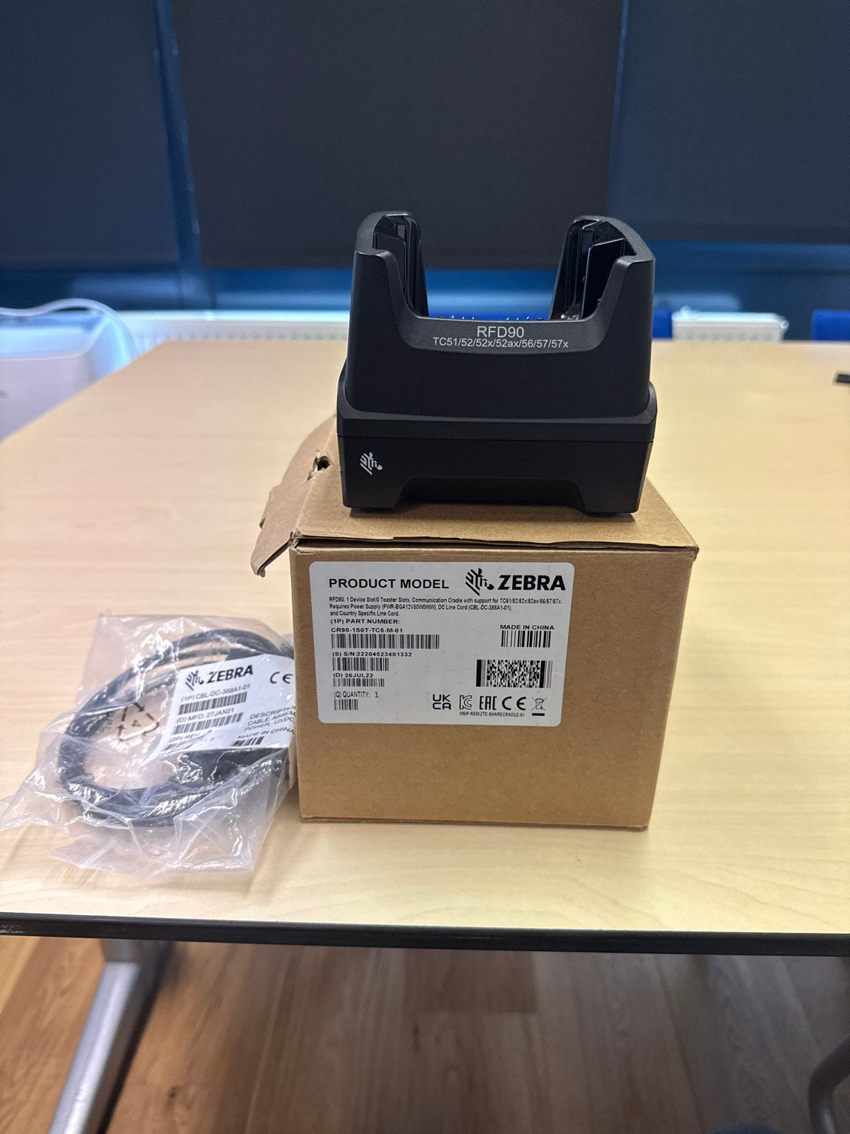 Zebra RFD90 Oplaad-/Zendstation voor TC51/52/56/57 Series, Telecommunicatie, Scanners, Nieuw, Info@zebra.com, Zebra, Ophalen