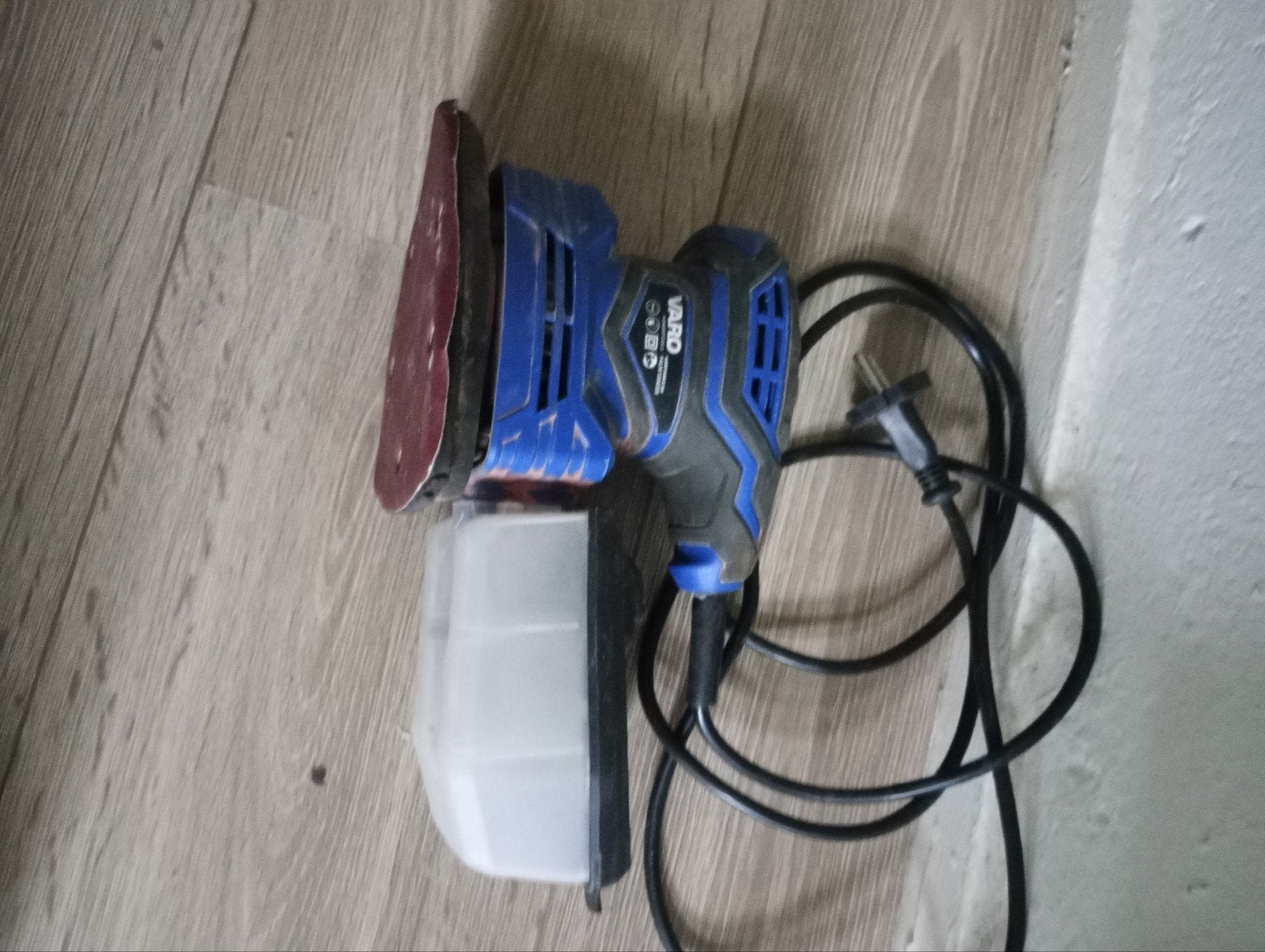 Varo schuurmachine, Ophalen, Gebruikt, Minder dan 600 watt, Vlakschuurmachine