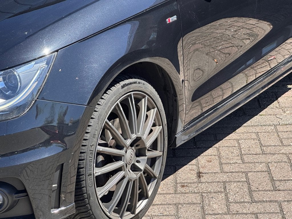 Audi A1 1.4 TFSI S LINE AUTOMAAT NAVI LEER, Voorwielaandrijving, Euro 5, 4 cilinders, 1165 kg