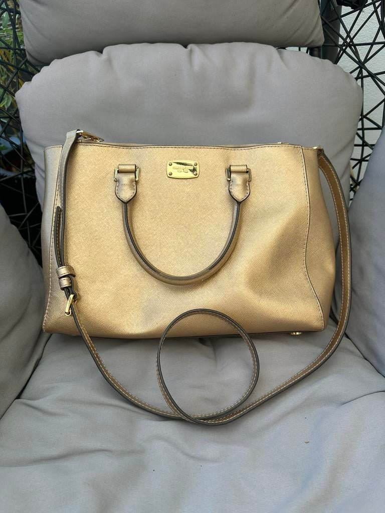 Michael Kors shopper goudkleurig, Sieraden, Tassen en Uiterlijk, Tassen | Damestassen, Ophalen of Verzenden, Zo goed als nieuw
