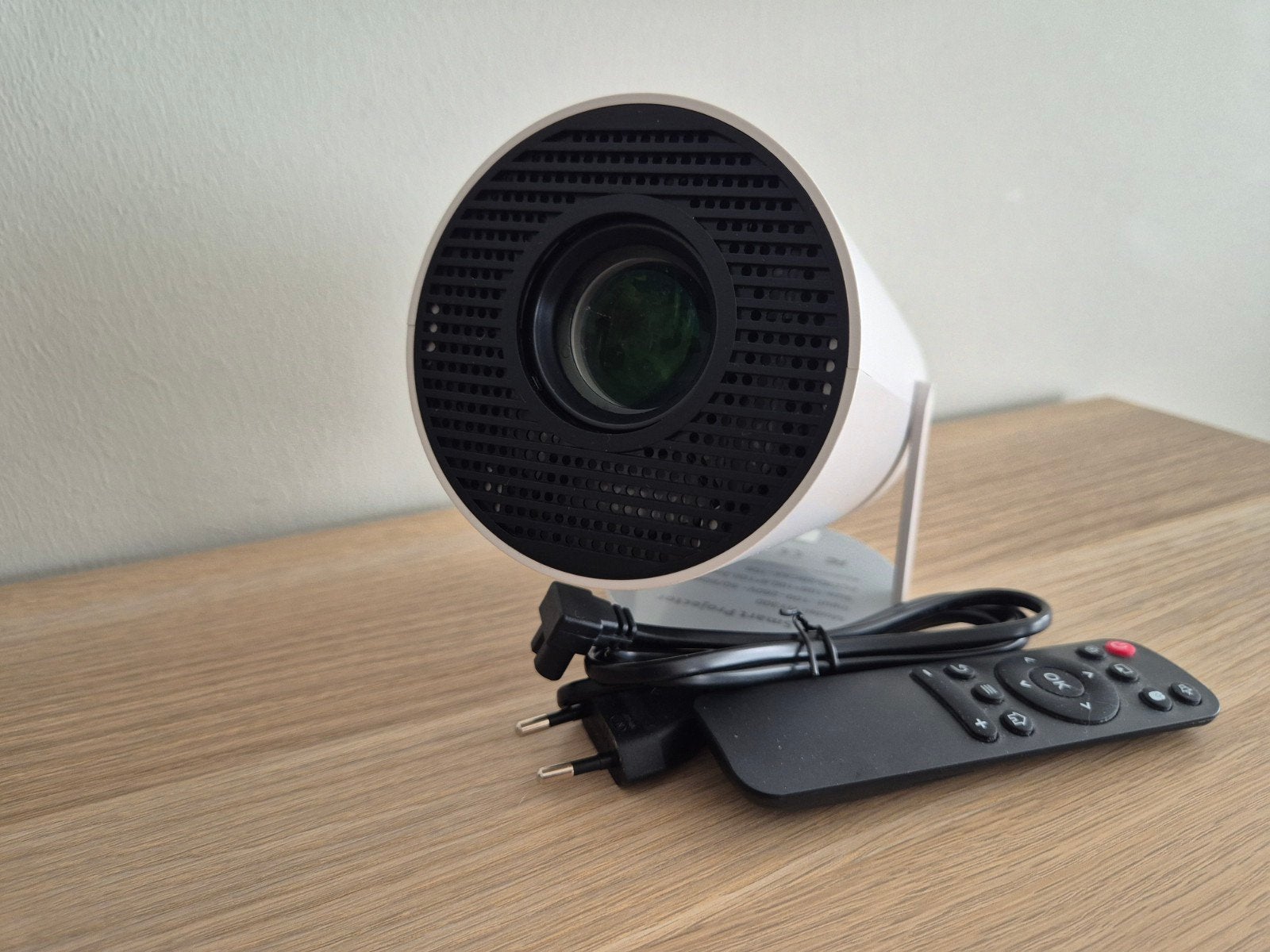 Projector HY300 (nieuw), Ophalen of Verzenden, Nieuw, LED, Ultra HD (4K)