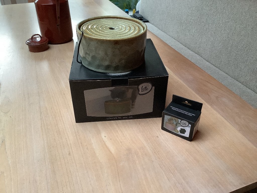 Drinkfontein Lotte, Dieren en Toebehoren, Kattenvoerbakken en Drinkbakken, Ophalen, Nieuw