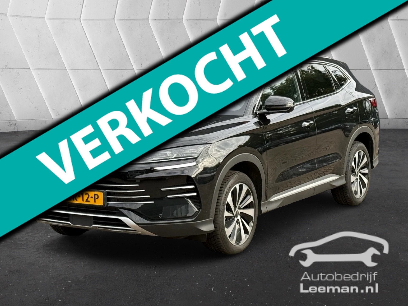 Byd SEAL U 1.5 DM-i FWD Boost! RIJKLAAR! LAGE BIJTELLING!, Auto's, Seal U, 4 cilinders, Zwart, Hybride Elektrisch/Benzine