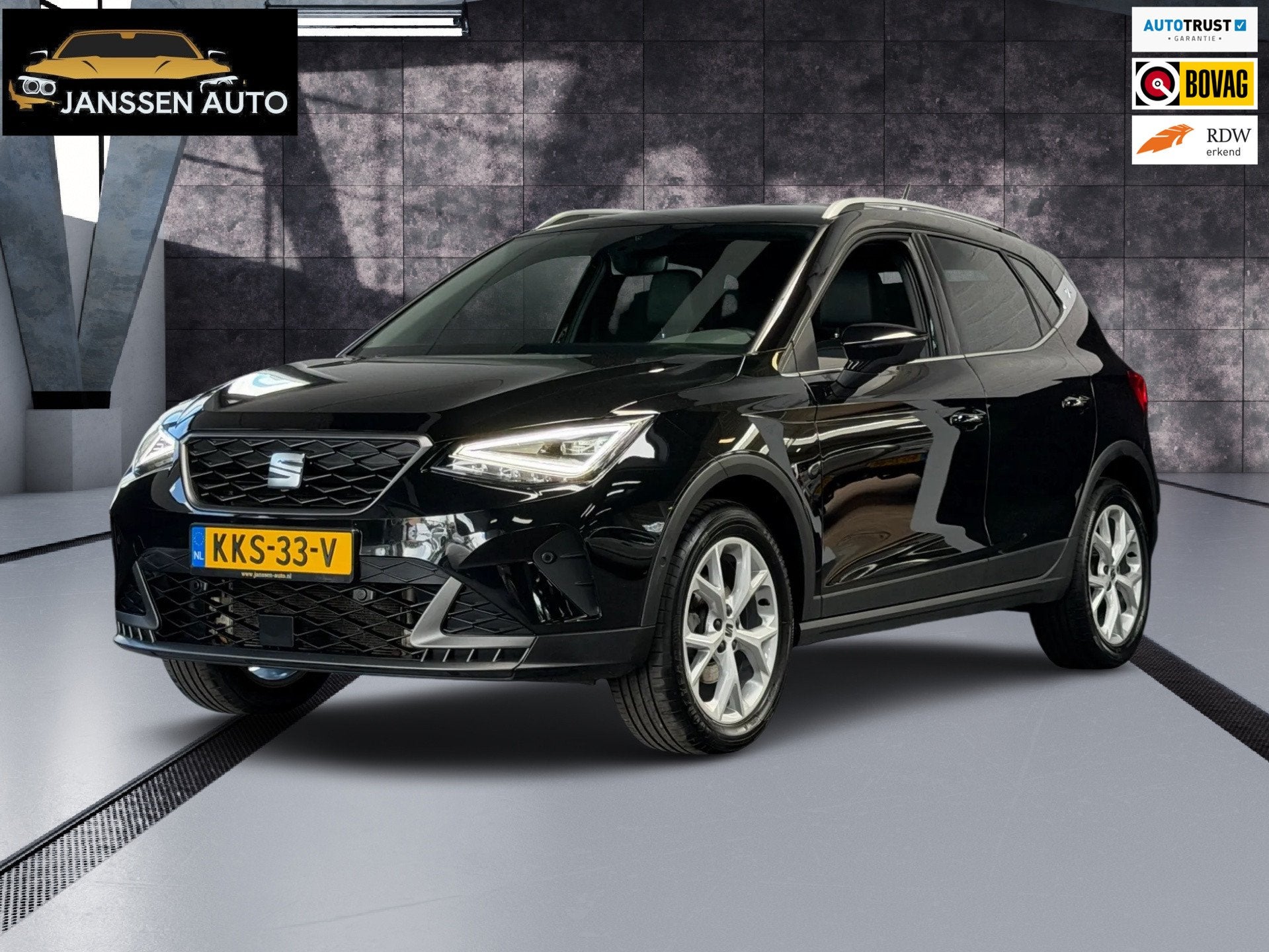 Seat ARONA 1.0 TSI FR | DSG | Leder / Alcantara | Camera | C, Auto's, Dealer onderhouden, Gebruikt, 620 kg, Zwart