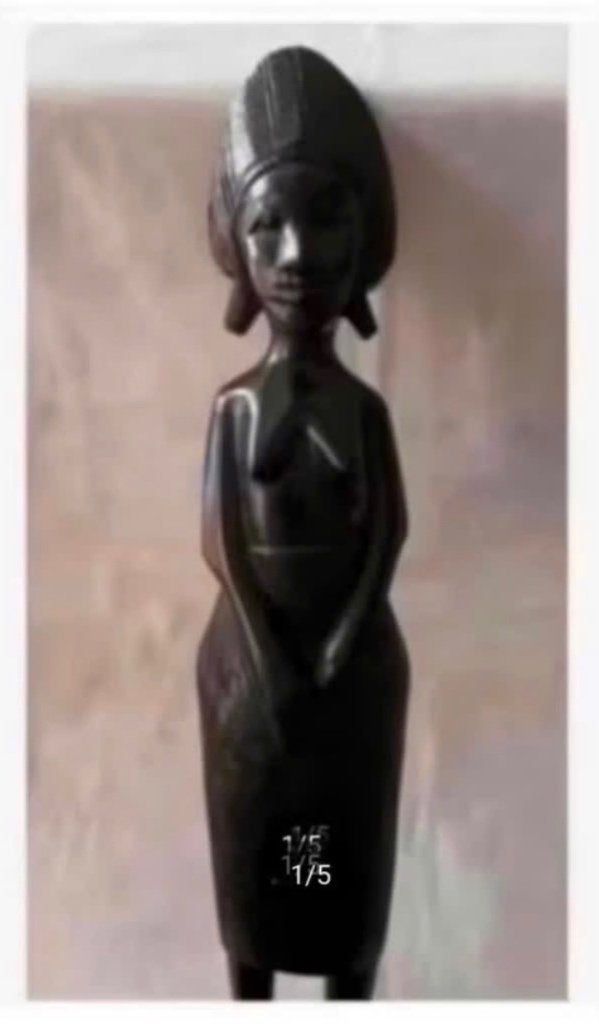 Afrikaans groot houten beeld, vrouw, 38 cm hoog, Ophalen of Verzenden