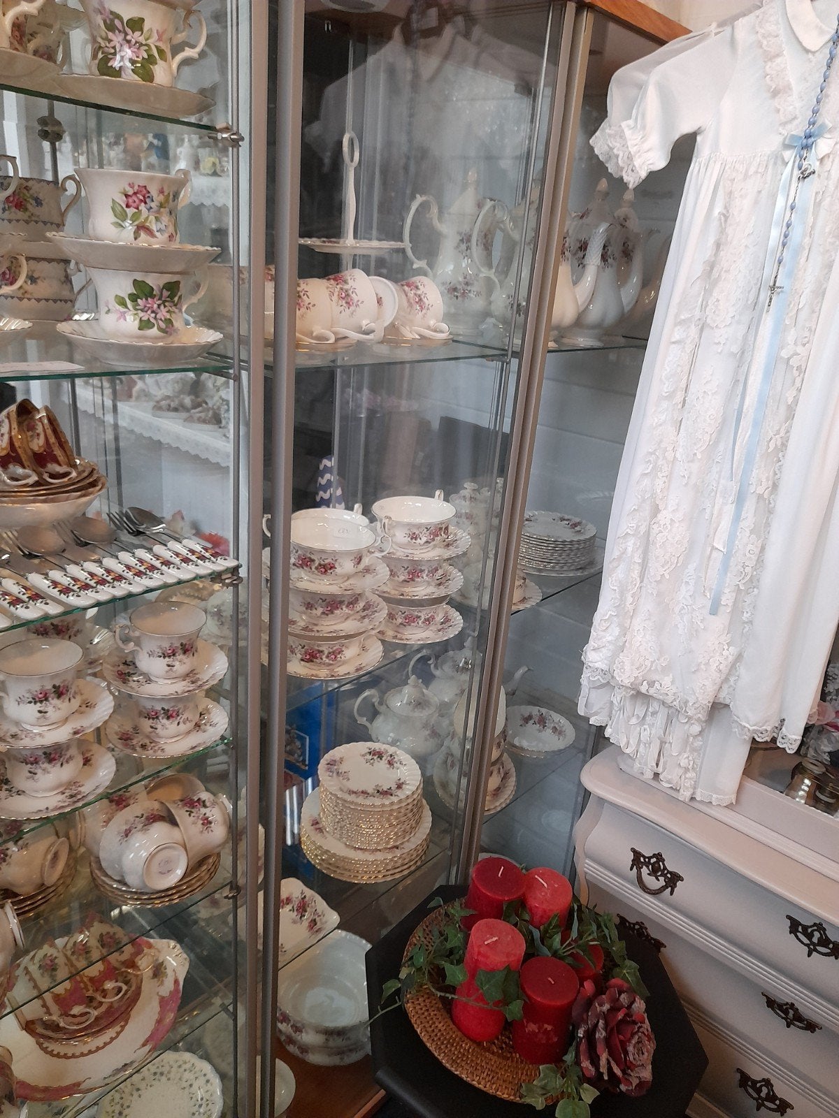 Veel royal albert servies lavender rose los te koop, Ophalen of Verzenden