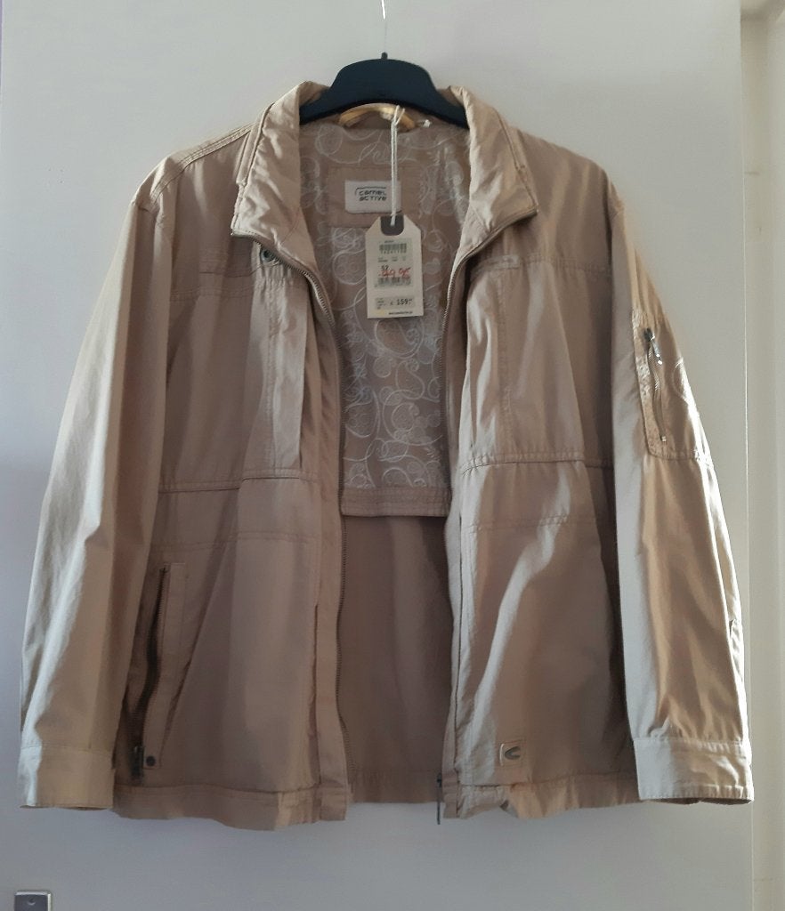 Zomer jas van Camel Active met rits sluiting. Maat 50/52., Maat 48/50 (M), Beige, Nieuw, Ophalen of Verzenden