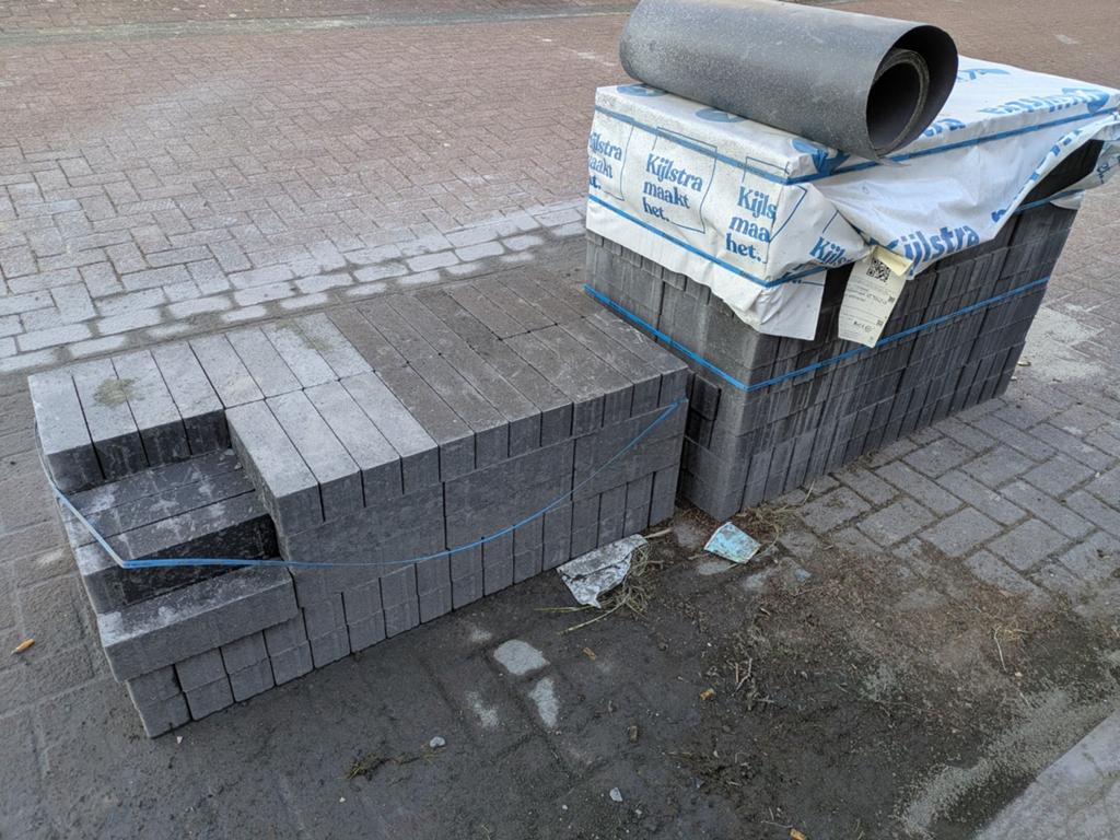 Dikformaat XL 28x7x8 antraciet betonklinkers, Tuin en Terras, Tegels en Klinkers, Ophalen, Klinkers, Nieuw, 5 tot 10 m²