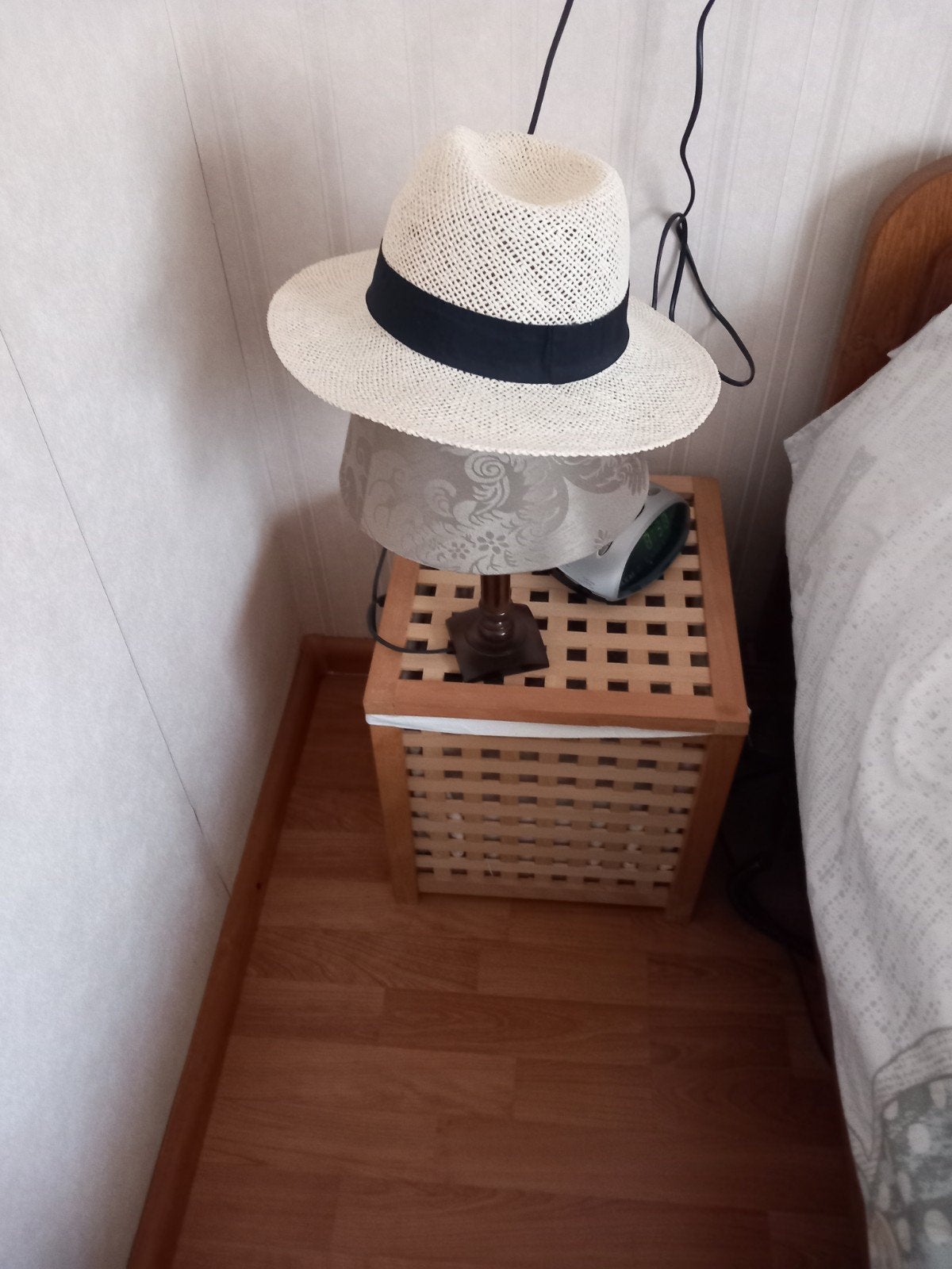 hoeden, Ophalen, Zo goed als nieuw, One size fits all