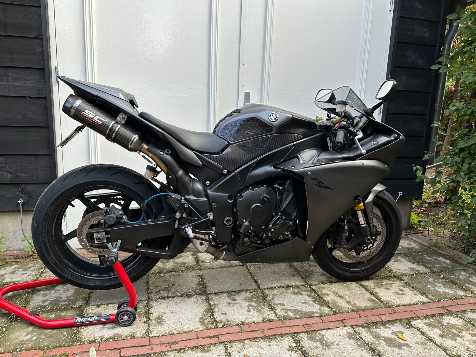 Yamaha R1 big bang crossplane facelift SC project, Occasion, 4 cilinders, Motorrijbewijs A, Super Sport