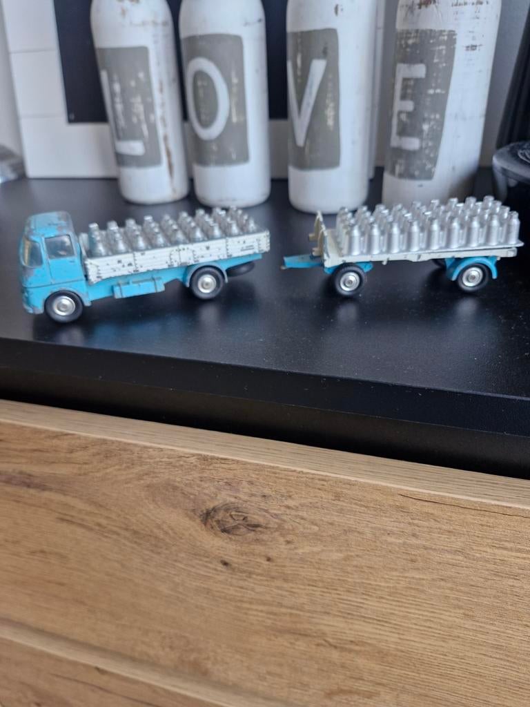 Vintage Matchbox Melkwagen met Aanhanger, Hobby en Vrije tijd, Modelbouw | Auto's en Voertuigen, Overige merken, Gebruikt, 1:50 of kleiner