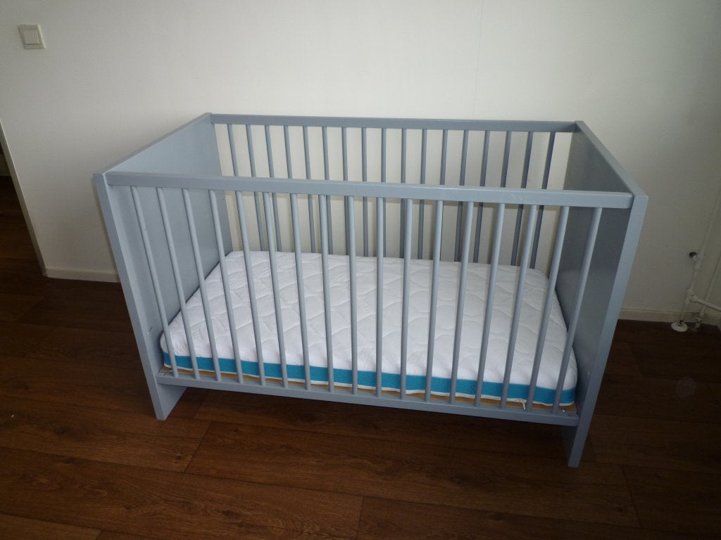 Babyledikantje peuterledikantje, Ophalen, Gebruikt, Ledikant
