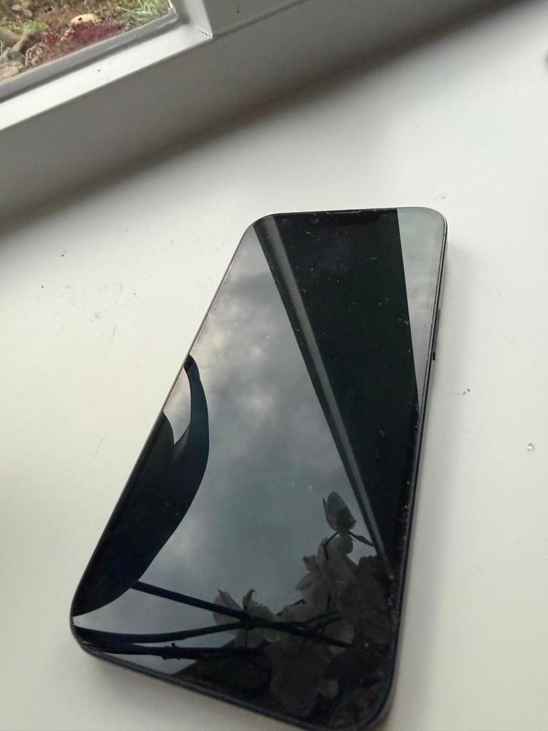 iPhone 14 128 GB - Zo goed als nieuw, 128 GB, 86 %, Zwart, Ophalen of Verzenden