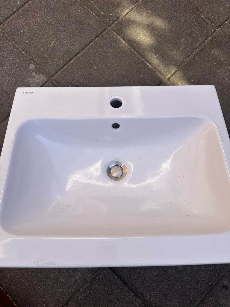 Geberit Wastafel wit 60x48x9, Huis en Inrichting, Badkamer | Badkamermeubels, Zo goed als nieuw, Wasbak of Wastafel, Minder dan 100 cm