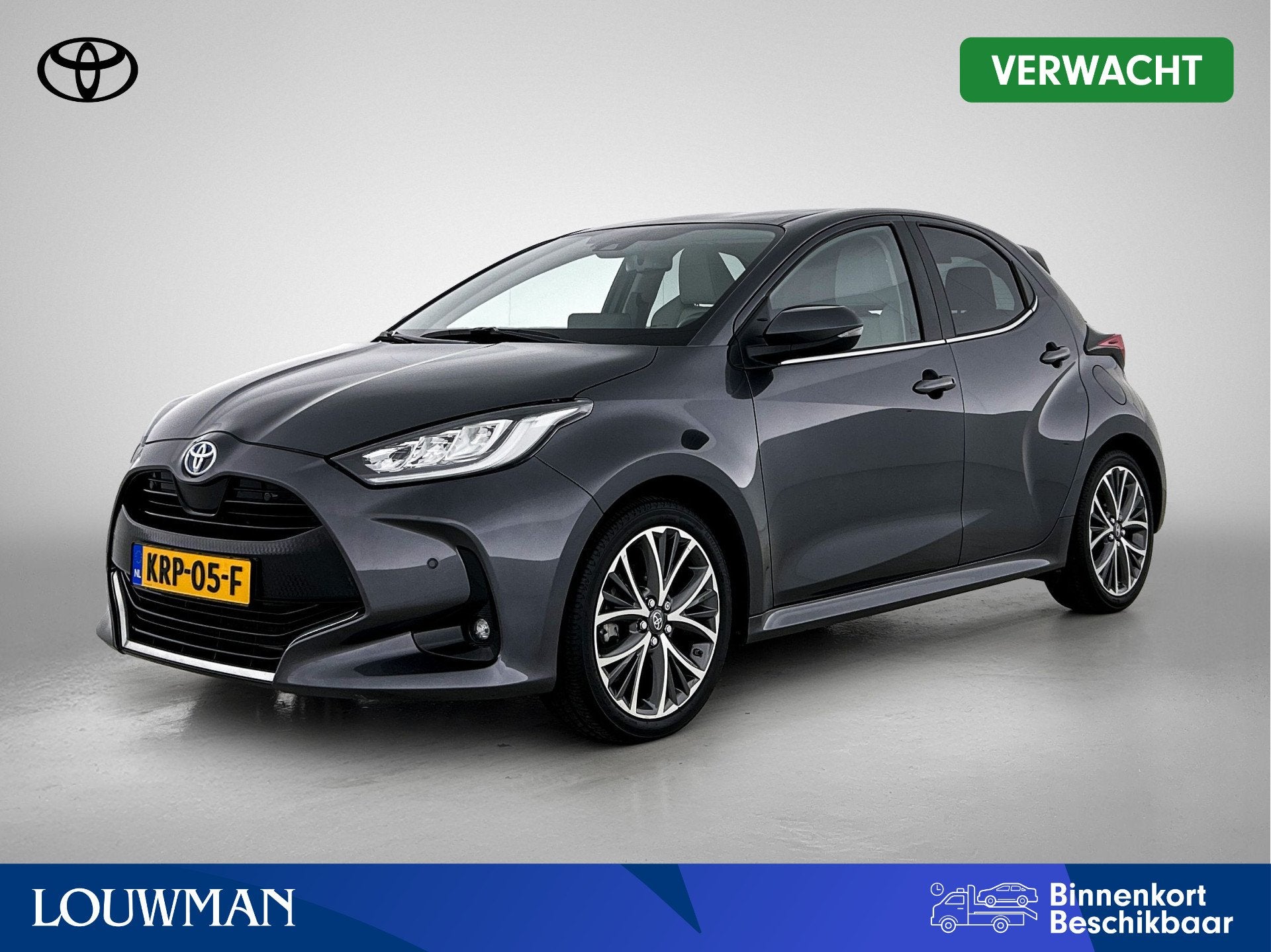 Toyota Yaris 1.5 Hybrid Executive | Lichte kleur half ledere, 12 maanden, 450 kg, Gebruikt, Euro 6