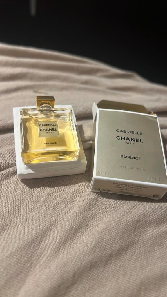 Chanel parfum, Sieraden, Tassen en Uiterlijk, Uiterlijk | Parfum, Ophalen of Verzenden, Zo goed als nieuw