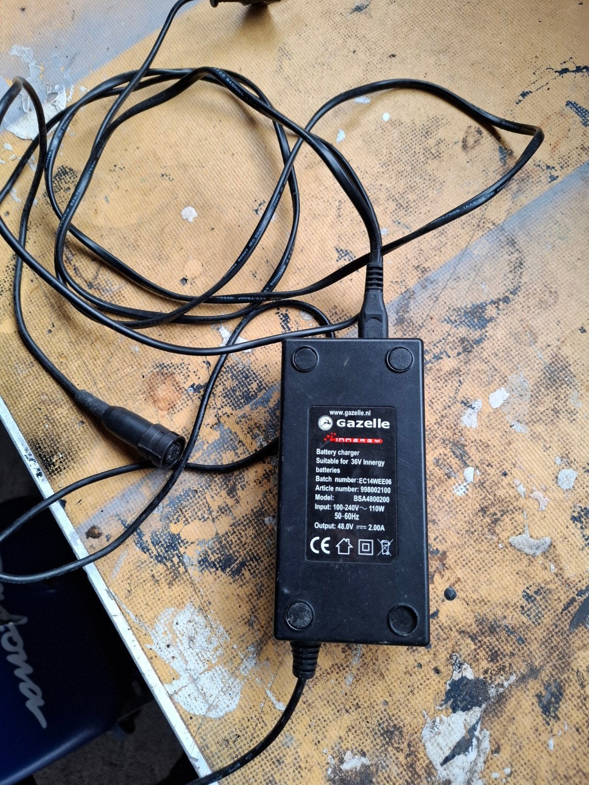 Gazelle acculader voor 36V Innergy fietsaccu's, Ophalen, Gebruikt