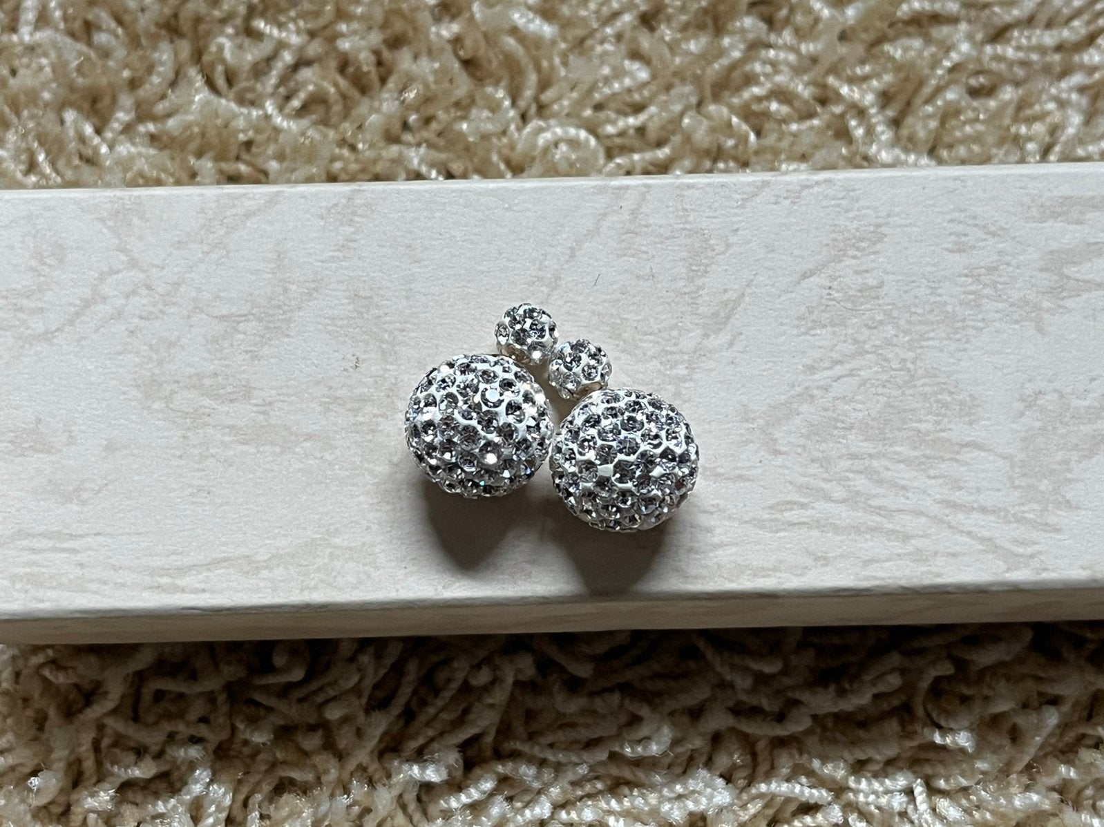 Double dots oorbellen strass nieuw, Overige materialen, Wit, Nieuw, Ophalen of Verzenden
