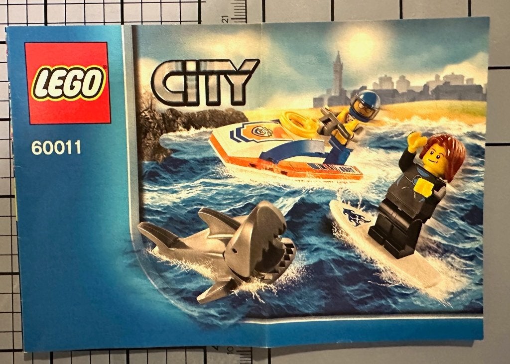 Lego City 60011 Reddingsboot met surfer en haai, Kinderen en Baby's, Speelgoed | Duplo en Lego, Lego, Compleet, Ophalen of Verzenden