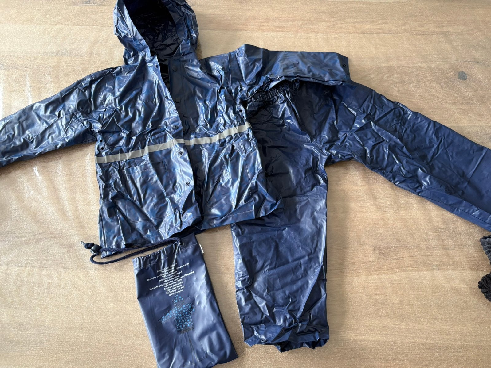 Regenpakje 98/ 104, Ophalen of Verzenden, Zo goed als nieuw