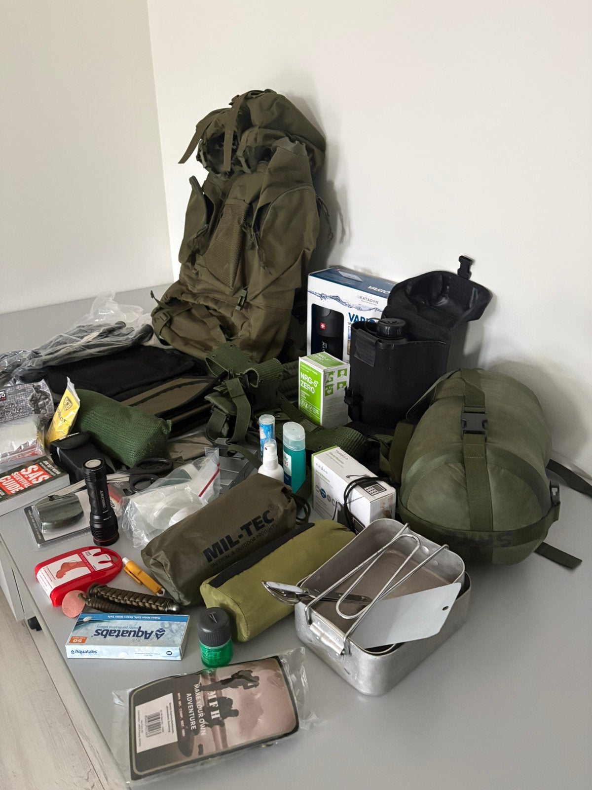 PREP & BUSHCRAFT UITRUSTING – COMPLETE SET, Ophalen, Zo goed als nieuw