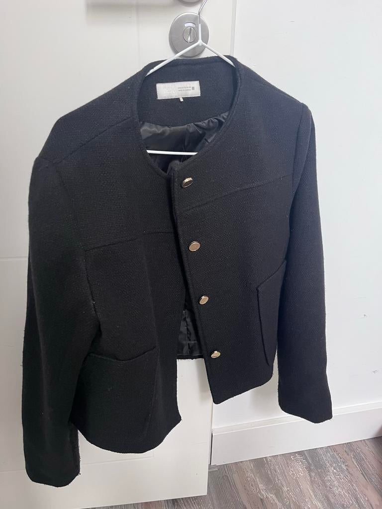 Zwarte Zara jasje met gouden knopen, Ophalen, Nieuw, Maat 46/48 (XL) of groter, Zwart