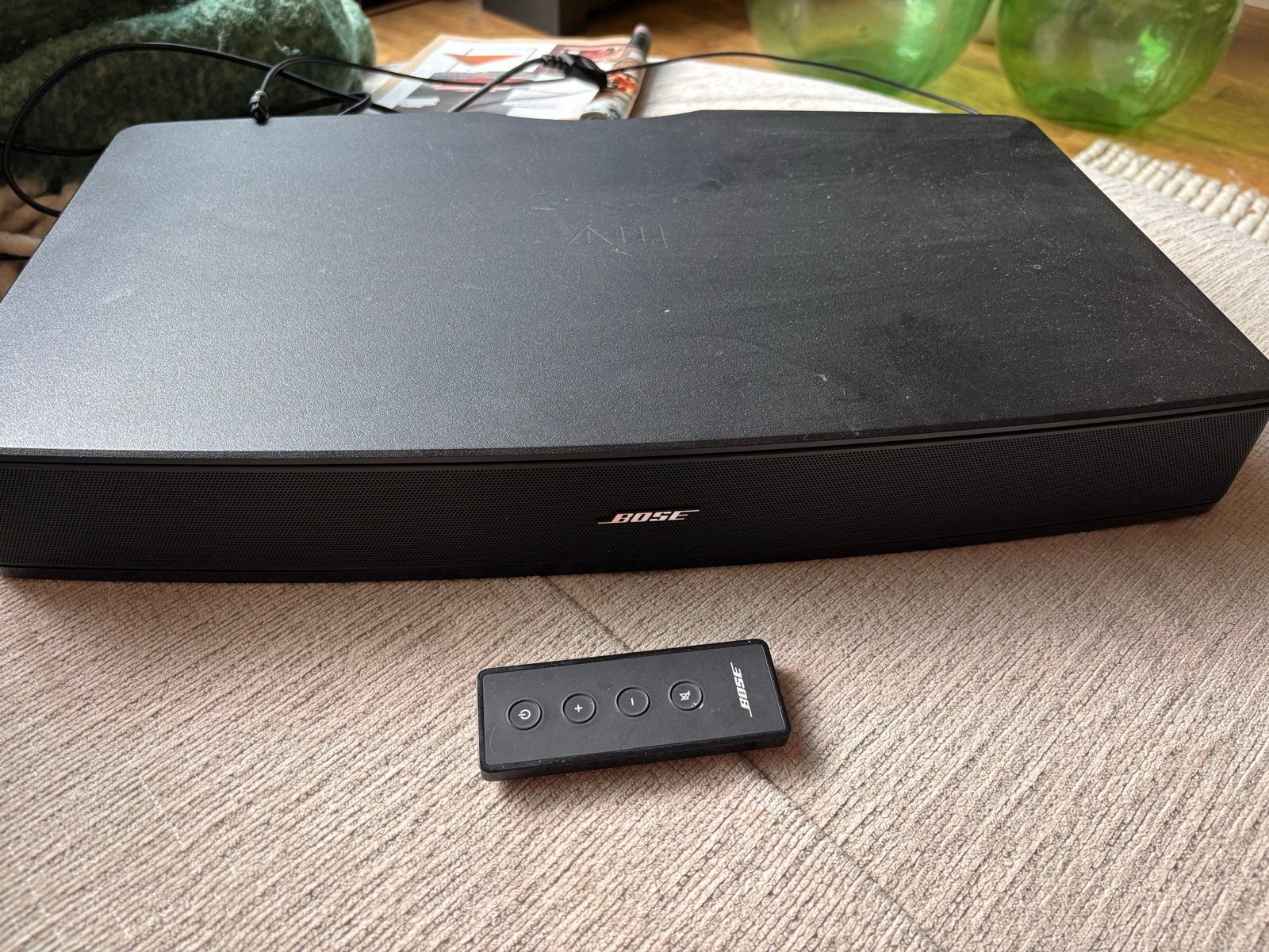 Bose Solo 5 TV Sound System - Soundbar met afstandsbediening, Gebruikt, Ophalen of Verzenden, Afstandsbediening, Bose
