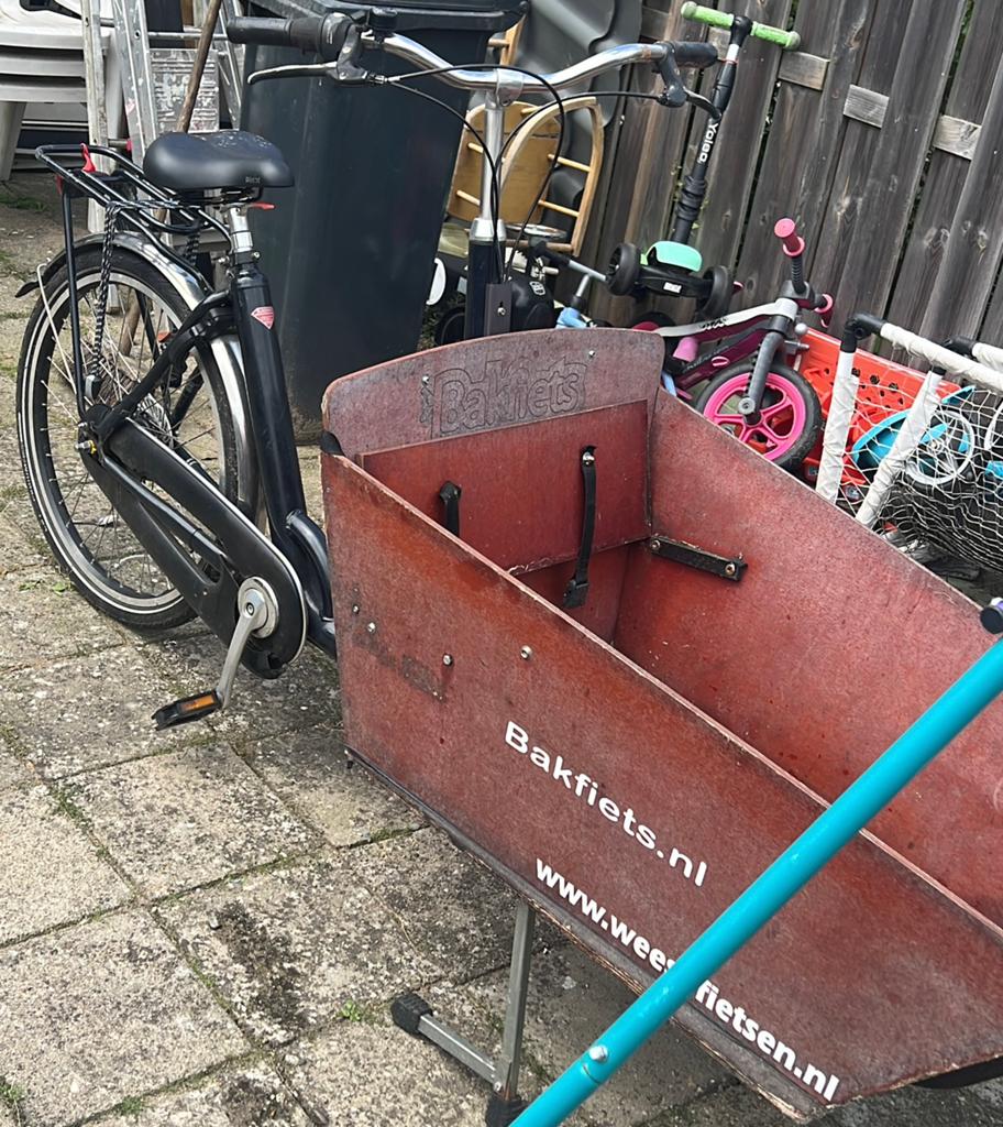 Bakfiets, Fietsen en Brommers, Fietsen | Bakfietsen, Ophalen of Verzenden, Zo goed als nieuw, 4 kinderen of meer, Fietsfabriek