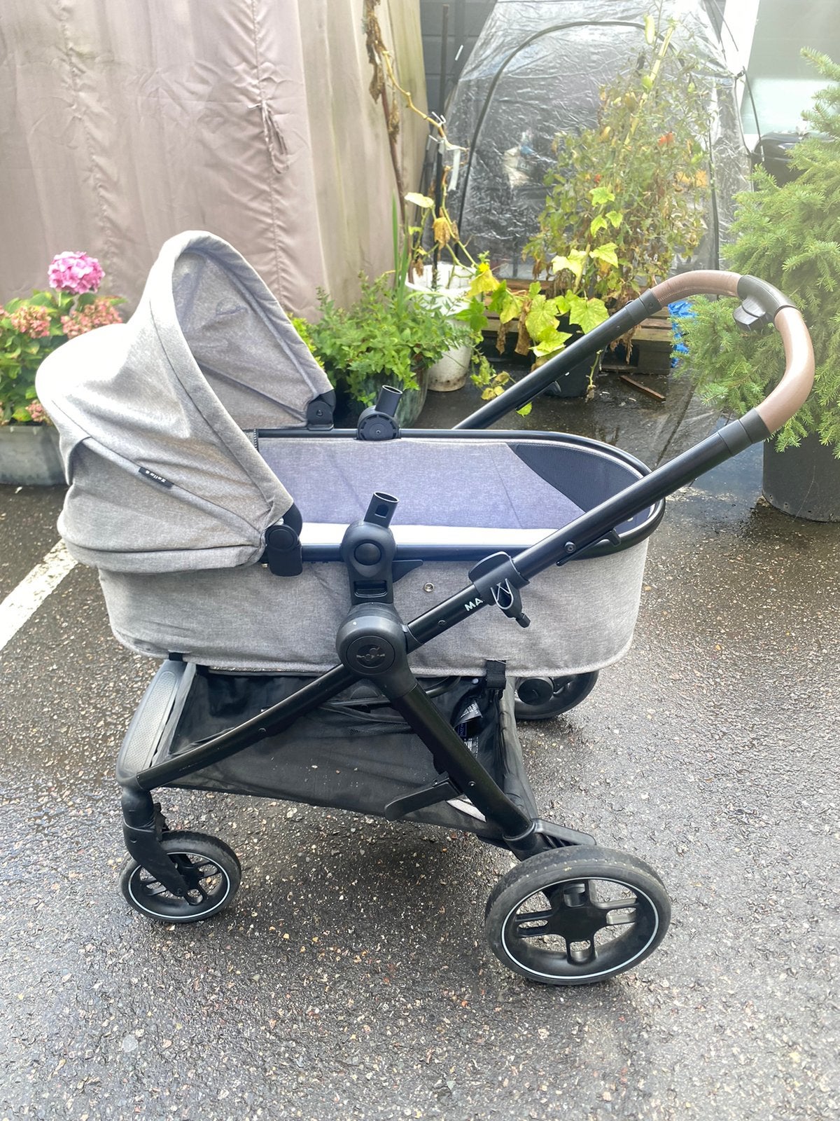 Maxi-Cosi Zelia S Trio kinderwagen + babyautostoeltje en 360