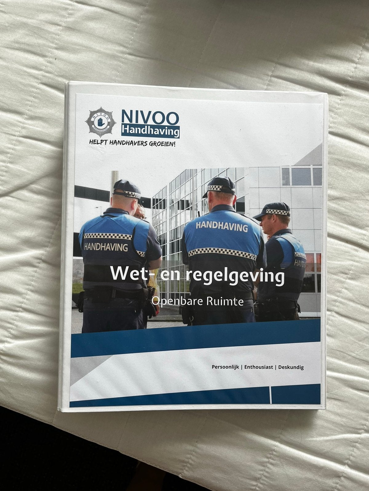 Wet en Regelgeving - HTV, Boeken, Ophalen of Verzenden, Gelezen, Overige niveaus